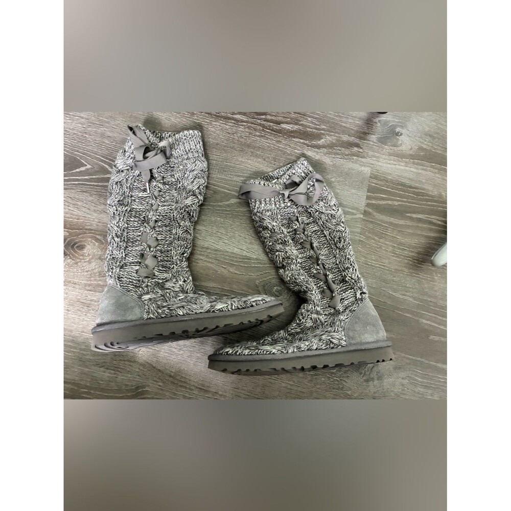 UGG Mahalya Boot Gray Knit Sweater Lace-Up Knee-High Boots Womens Sz 7